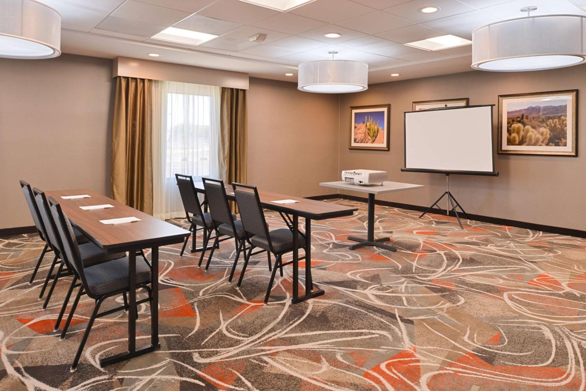 Hampton Inn Эль-Сентро Экстерьер фото