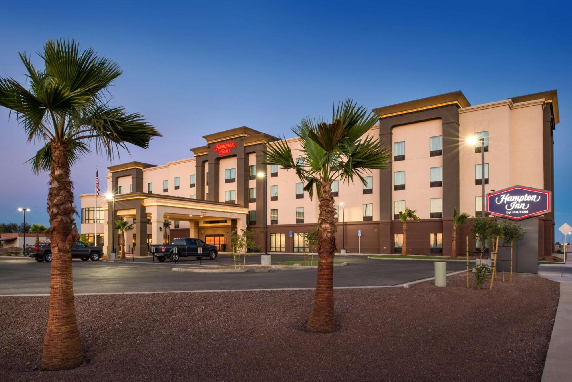 Hampton Inn Эль-Сентро Экстерьер фото